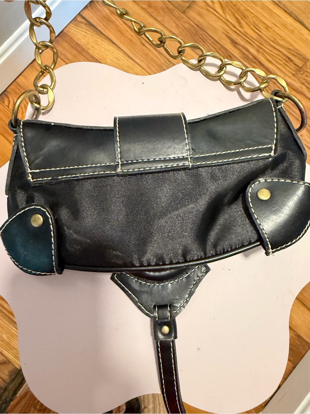 Black faux leather Chain-Handle Women's Y2k Shoulder Bag - Picture 3 of 4